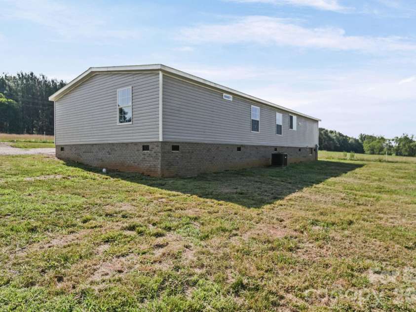 5131 Red Hill Mount Vernon Road, Polkton, NC 28135.  MLS# CAR4392065, YatesRealty ID 34340. 