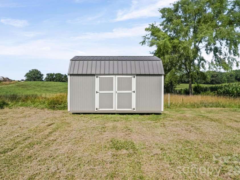 5131 Red Hill Mount Vernon Road, Polkton, NC 28135.  MLS# CAR4392065, YatesRealty ID 34340. 