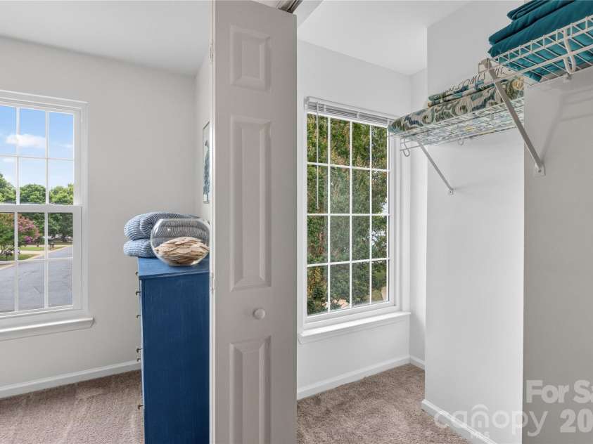 7602 Berrywood Circle, Huntersville, NC 28078.  MLS# CAR4398156, YatesRealty ID 34341. 