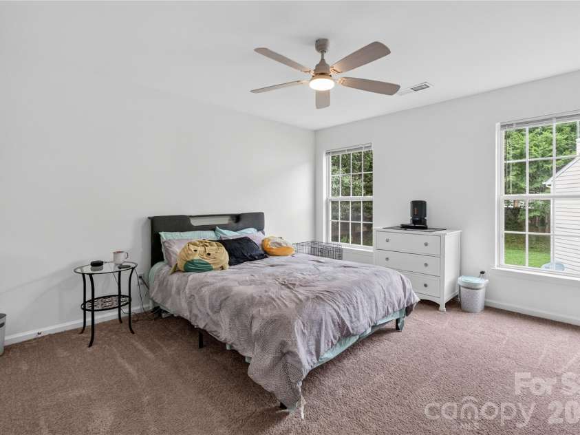 7602 Berrywood Circle, Huntersville, NC 28078.  MLS# CAR4398156, YatesRealty ID 34341. 