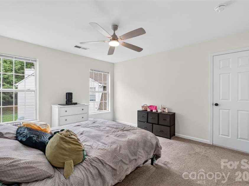7602 Berrywood Circle, Huntersville, NC 28078.  MLS# CAR4398156, YatesRealty ID 34341. 
