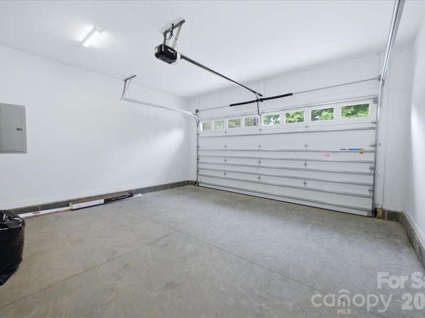 2705 Andrew Point Road, Denver, NC 28037.  MLS# CAR4365799, YatesRealty ID 34342. 