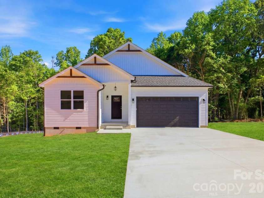 2705 Andrew Point Road, Denver, NC 28037.  MLS# CAR4365799, YatesRealty ID 34342. 