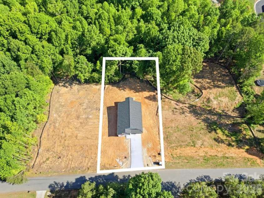 2705 Andrew Point Road, Denver, NC 28037.  MLS# CAR4365799, YatesRealty ID 34342. 