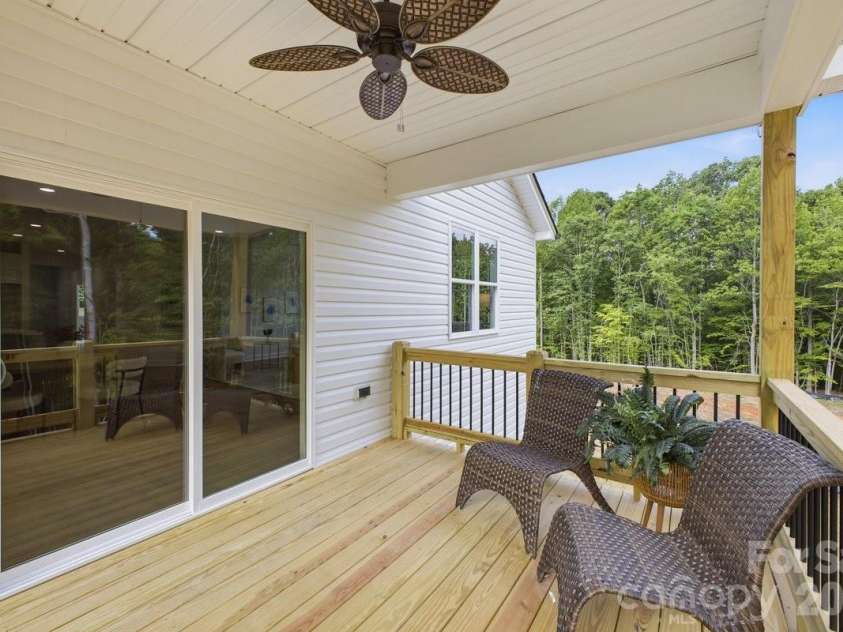 2705 Andrew Point Road, Denver, NC 28037.  MLS# CAR4365799, YatesRealty ID 34342. 