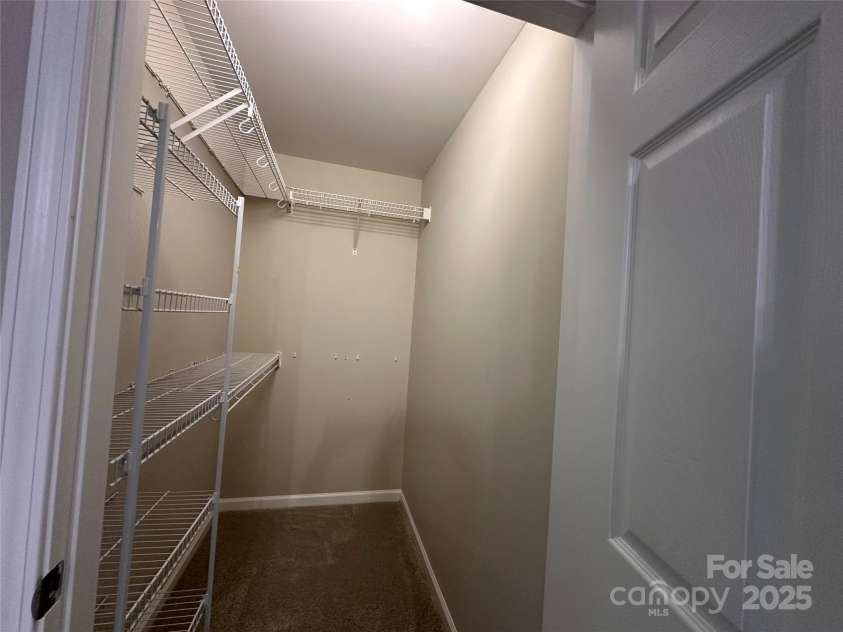 5236 HILLTOP Road, Jamestown, NC 27282.  MLS# CAR4279936, YatesRealty ID 34344. 