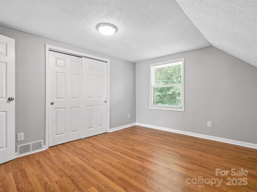 1021 Chandler Drive, Rock Hill, SC 29732.  MLS# CAR4280240, YatesRealty ID 34345. Bedroom