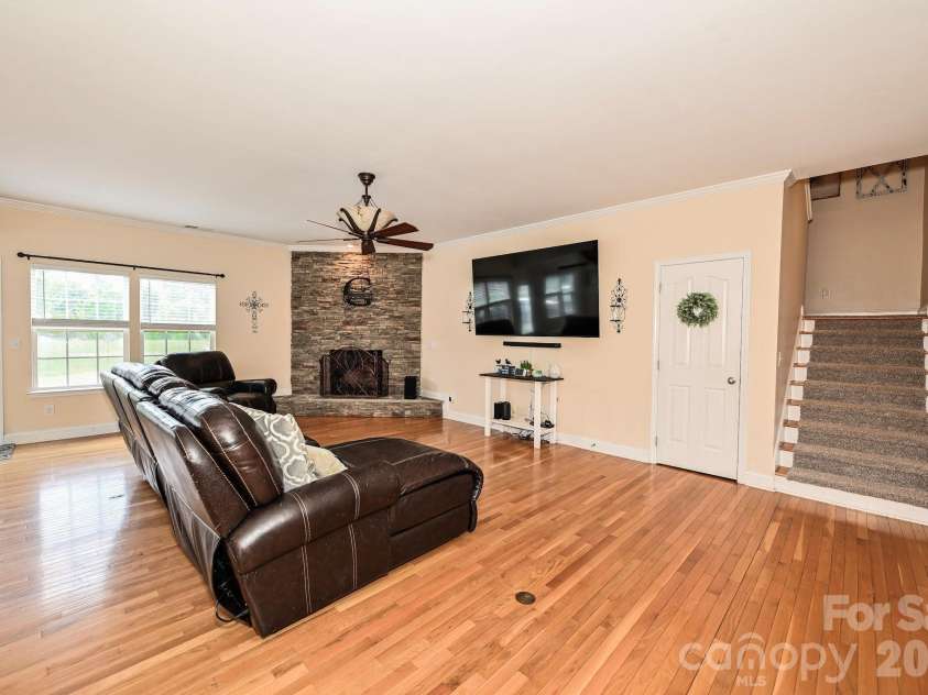 5112 Monroe Ansonville Road, Wingate, NC 28174.  MLS# CAR4398714, YatesRealty ID 34346. 