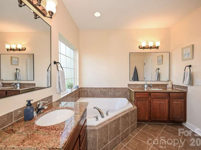 5112 Monroe Ansonville Road, Wingate, NC 28174.  MLS# CAR4398714, YatesRealty ID 34346. 