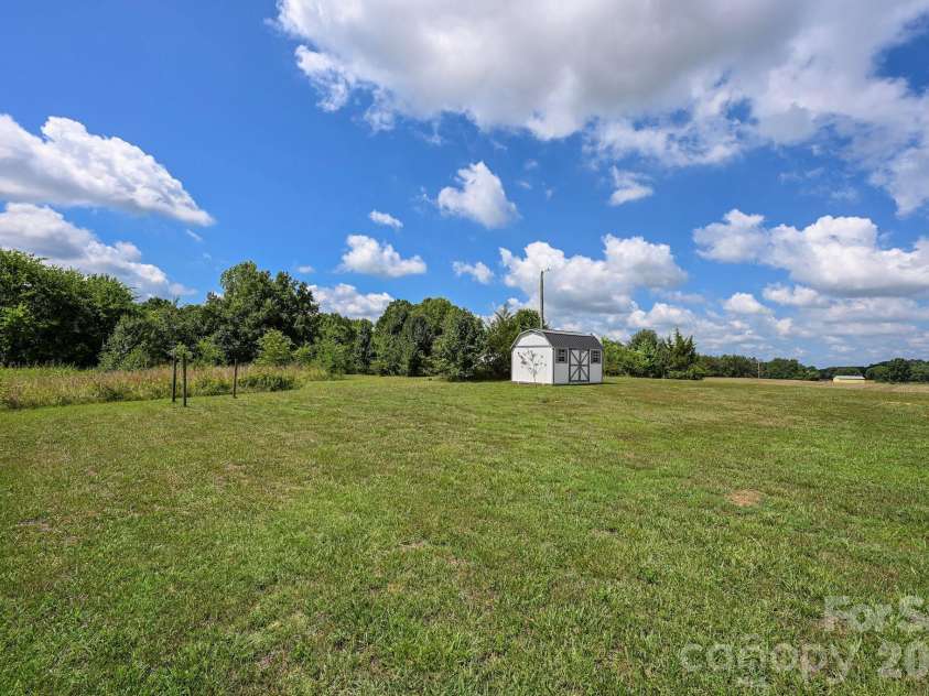 5112 Monroe Ansonville Road, Wingate, NC 28174.  MLS# CAR4398714, YatesRealty ID 34346. 