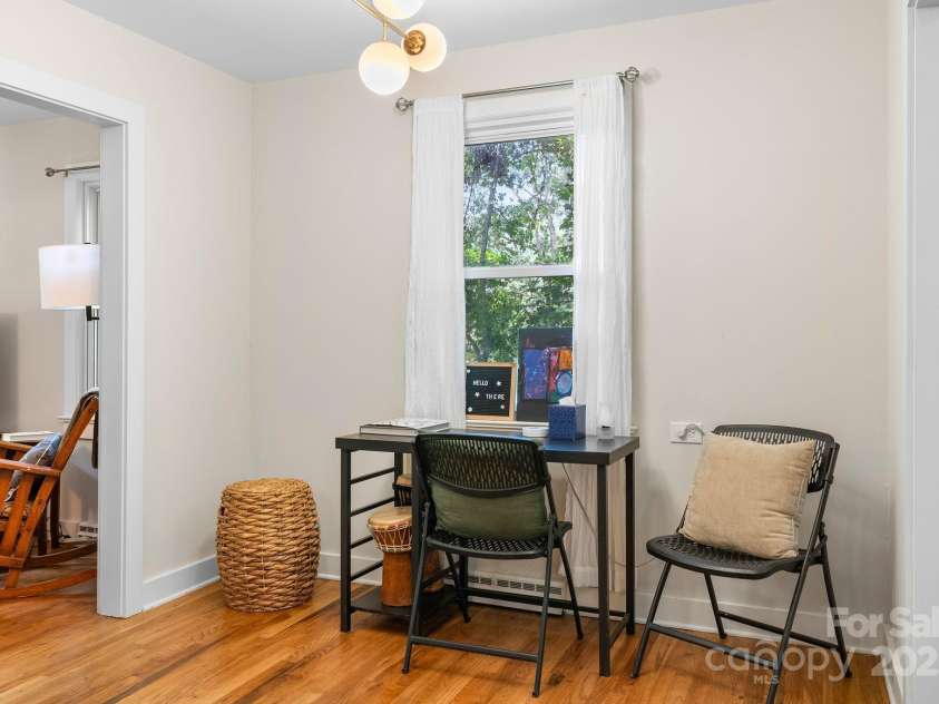 75 Craven Hill Circle, Black Mountain, NC 28711.  MLS# CAR4283464, YatesRealty ID 34347. 