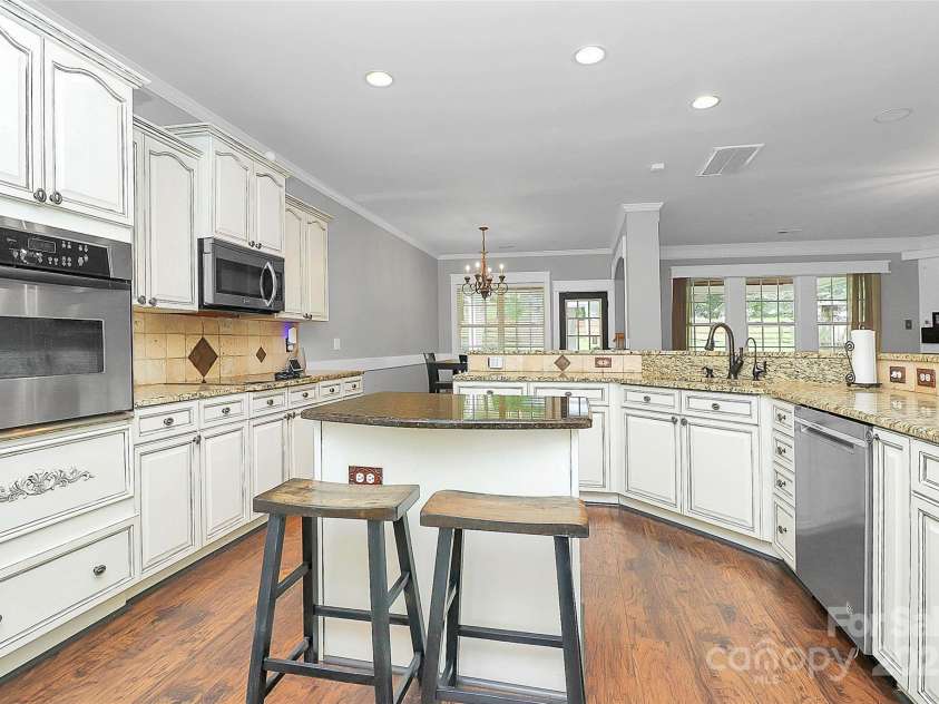 119 Middleton Place, Mooresville, NC 28117.  MLS# CAR4292406, YatesRealty ID 34349. 