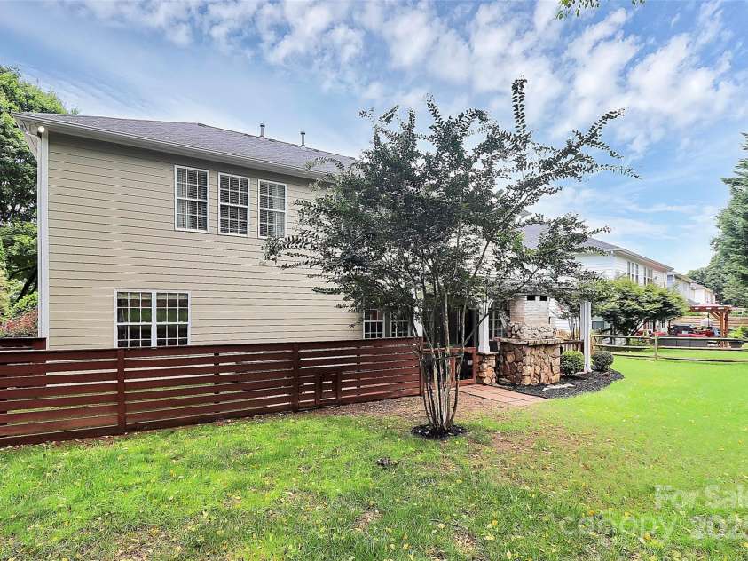 119 Middleton Place, Mooresville, NC 28117.  MLS# CAR4292406, YatesRealty ID 34349. 