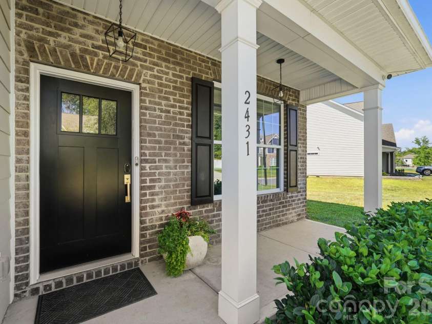 2431 Napa Terrace, Clover, SC 29710.  MLS# CAR4391685, YatesRealty ID 34349. 