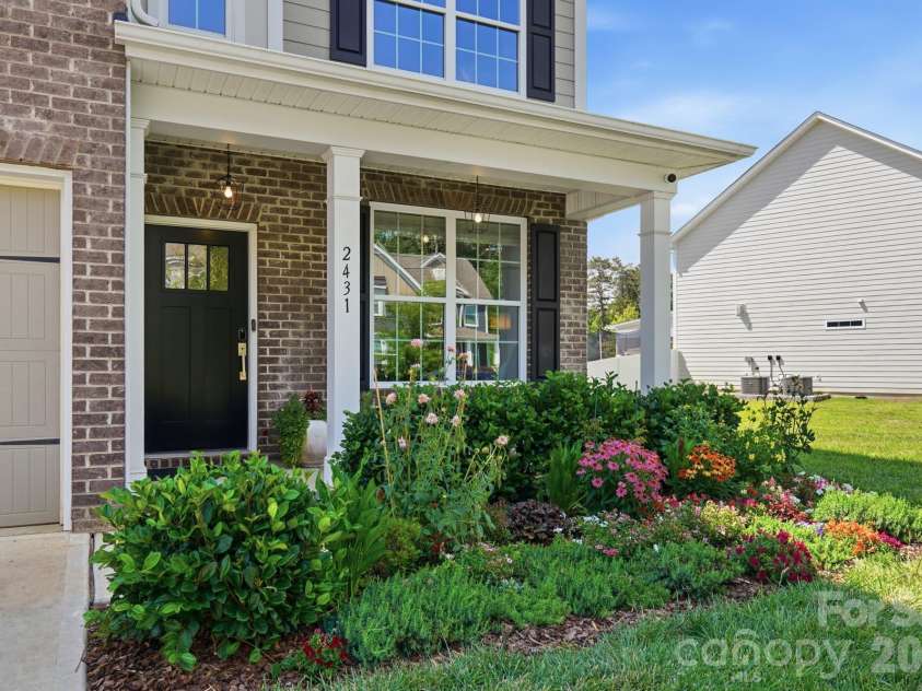 2431 Napa Terrace, Clover, SC 29710.  MLS# CAR4391685, YatesRealty ID 34349. 