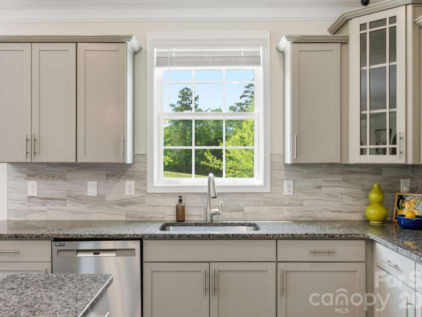 2431 Napa Terrace, Clover, SC 29710.  MLS# CAR4391685, YatesRealty ID 34349. 