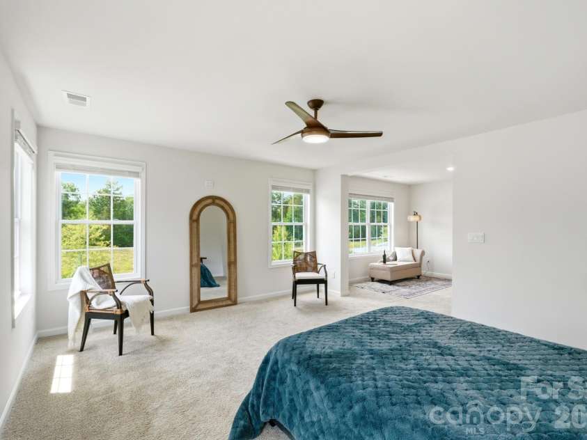 2431 Napa Terrace, Clover, SC 29710.  MLS# CAR4391685, YatesRealty ID 34349. Primary suite