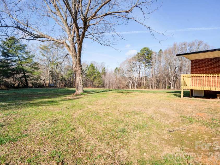 2822 Bettis Road, Grover, NC 28073.  MLS# CAR4333604, YatesRealty ID 3435. Backyard