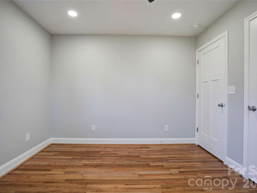 2822 Bettis Road, Grover, NC 28073.  MLS# CAR4333604, YatesRealty ID 3435. Primary Bedroom