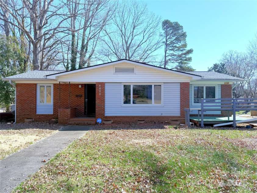 4800 Kipling Drive, Charlotte, NC 28212.  MLS# CAR4229366, YatesRealty ID 3435. 