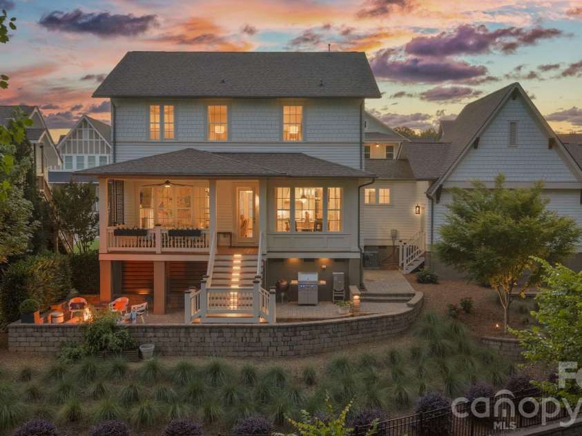 452 Luray Way, Rock Hill, SC 29730.  MLS# CAR4389360, YatesRealty ID 34350. 