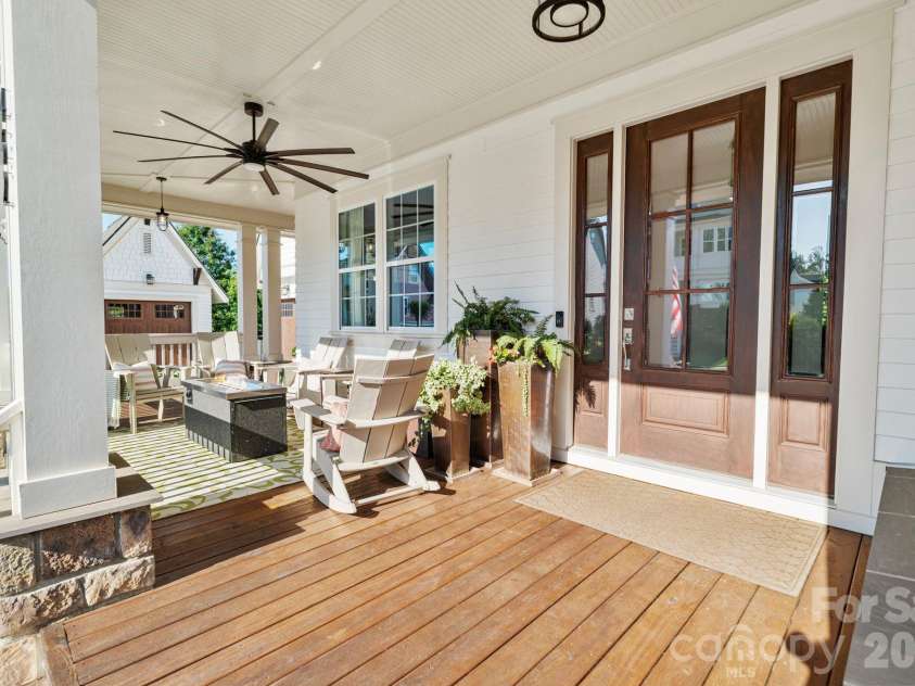 452 Luray Way, Rock Hill, SC 29730.  MLS# CAR4389360, YatesRealty ID 34350. Front wraparound porch.