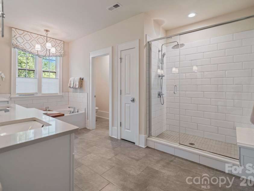 452 Luray Way, Rock Hill, SC 29730.  MLS# CAR4389360, YatesRealty ID 34350. Primary bathroom.