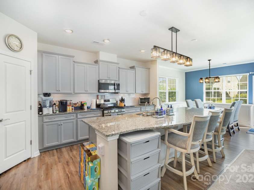14124 Southbridge Forest Drive, Charlotte, NC 28273.  MLS# CAR4283186, YatesRealty ID 34351. 