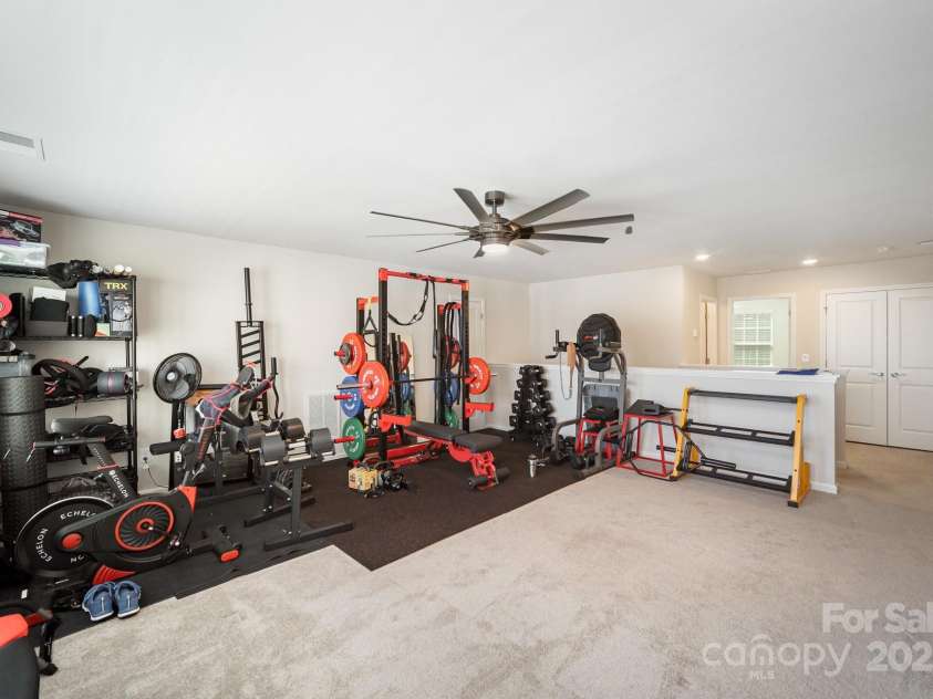 14124 Southbridge Forest Drive, Charlotte, NC 28273.  MLS# CAR4283186, YatesRealty ID 34351. 