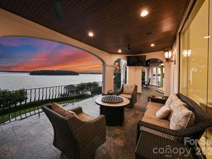 16920 Harbor Master Cove, Cornelius, NC 28031.  MLS# CAR4394741, YatesRealty ID 34351. 