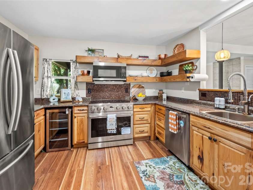 2323 Greater Druid Hills Boulevard, Hendersonville, NC 28791.  MLS# CAR4388400, YatesRealty ID 34352. Kitchen Overview