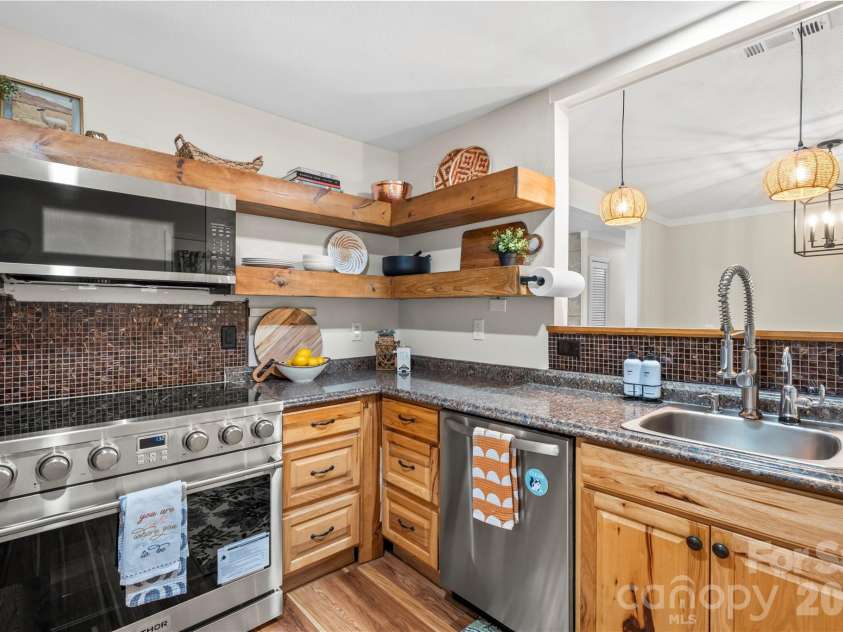 2323 Greater Druid Hills Boulevard, Hendersonville, NC 28791.  MLS# CAR4388400, YatesRealty ID 34352. Kitchen View