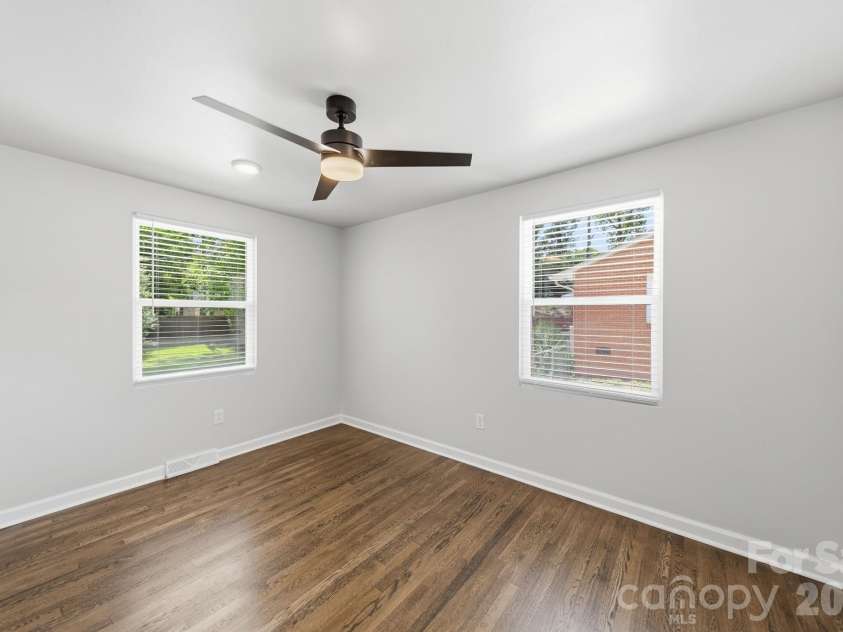 4919 Seacroft Road, Charlotte, NC 28210.  MLS# CAR4393923, YatesRealty ID 34354. Bedroom 2