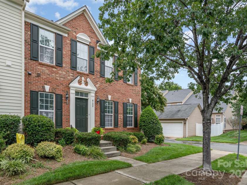 8122 Bridgegate Drive, Huntersville, NC 28078.  MLS# CAR4283553, YatesRealty ID 34354. 
