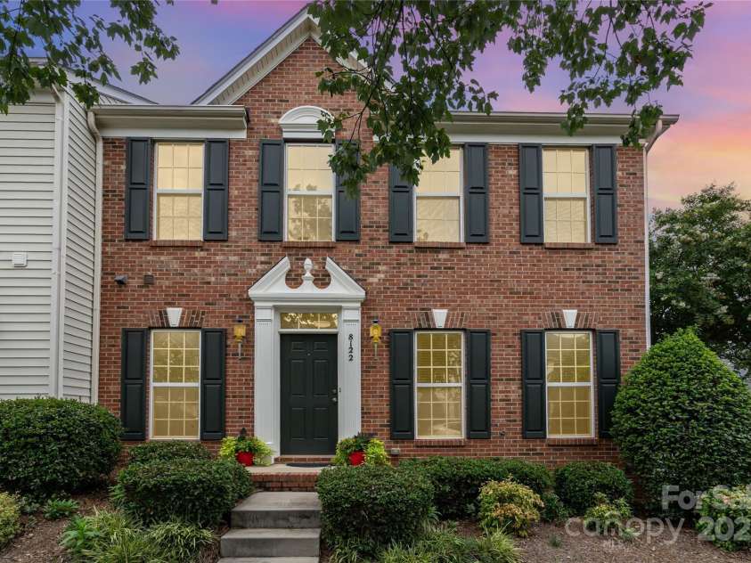 8122 Bridgegate Drive, Huntersville, NC 28078.  MLS# CAR4283553, YatesRealty ID 34354. 