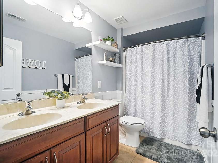 10914 Stone Bunker Drive, Mint Hill, NC 28227.  MLS# CAR4293539, YatesRealty ID 34355. 
