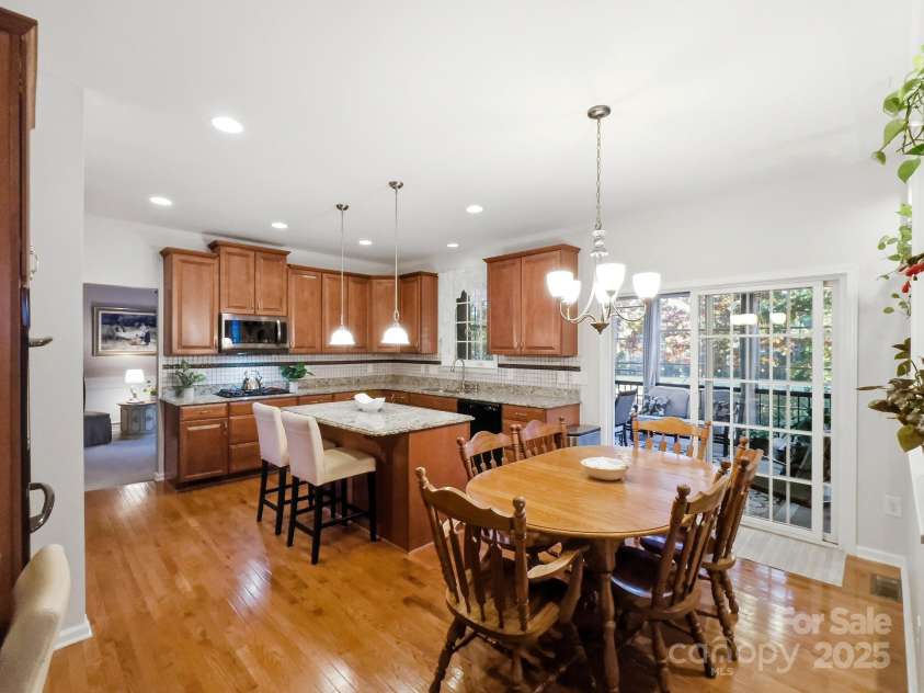 10914 Stone Bunker Drive, Mint Hill, NC 28227.  MLS# CAR4293539, YatesRealty ID 34355. 