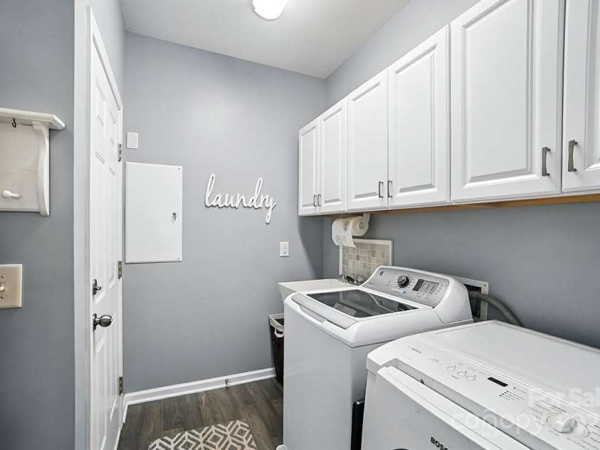 10914 Stone Bunker Drive, Mint Hill, NC 28227.  MLS# CAR4293539, YatesRealty ID 34355. 