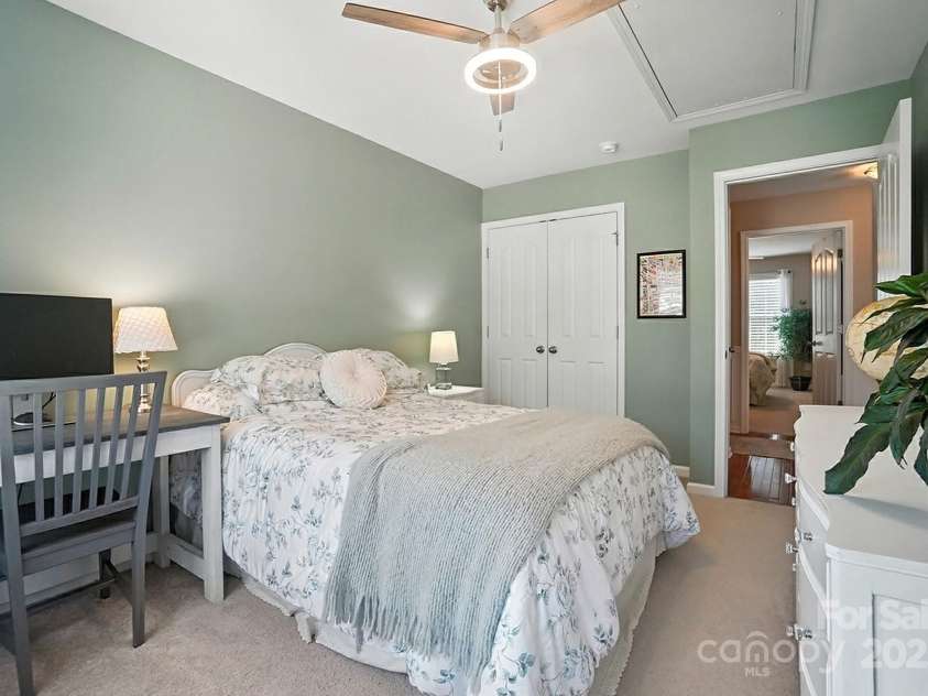 10914 Stone Bunker Drive, Mint Hill, NC 28227.  MLS# CAR4293539, YatesRealty ID 34355. 