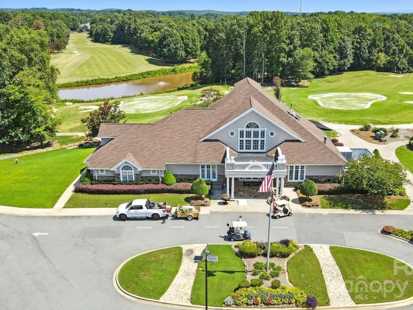 10914 Stone Bunker Drive, Mint Hill, NC 28227.  MLS# CAR4293539, YatesRealty ID 34355. 