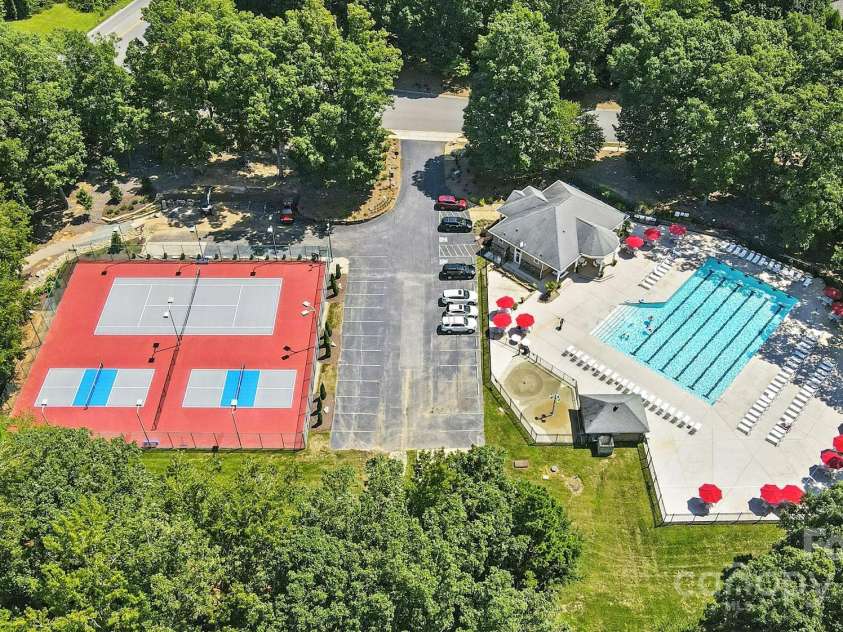 10914 Stone Bunker Drive, Mint Hill, NC 28227.  MLS# CAR4293539, YatesRealty ID 34355. 