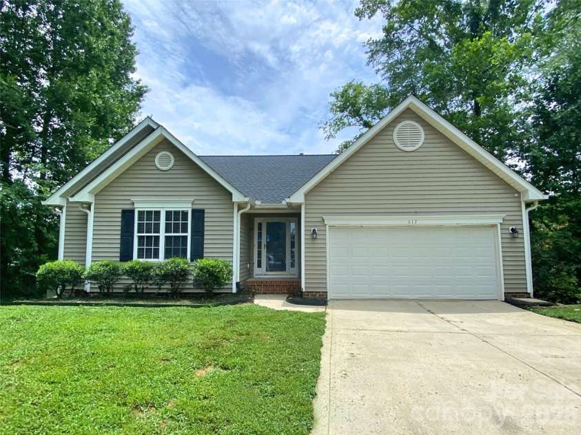 617 Reed Creek Road, Mooresville, NC 28117.  MLS# CAR4390831, YatesRealty ID 34355. 