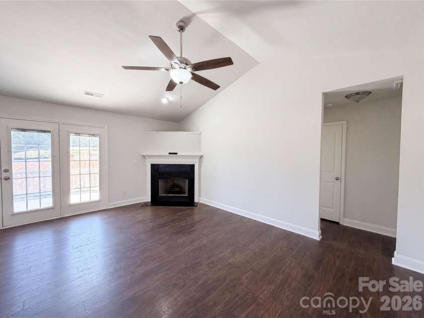 617 Reed Creek Road, Mooresville, NC 28117.  MLS# CAR4390831, YatesRealty ID 34355. 