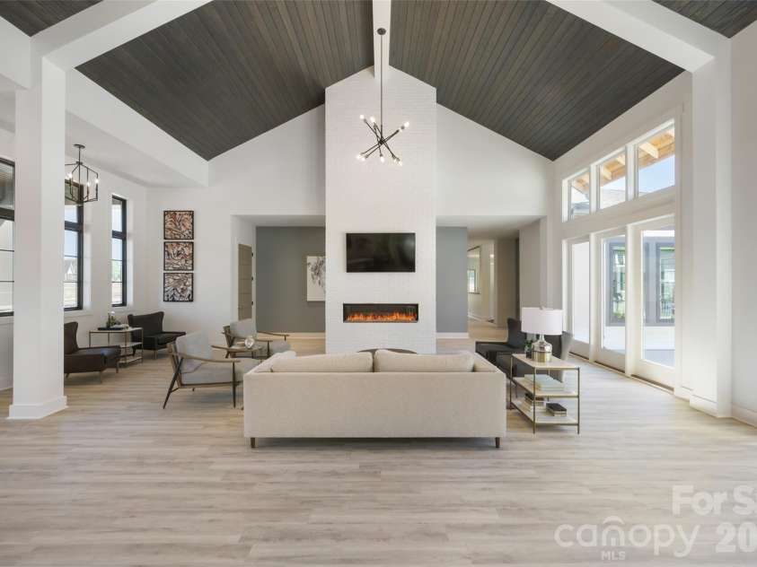 1015 Fen Lane, Waxhaw, NC 28173.  MLS# CAR4373698, YatesRealty ID 34356. 