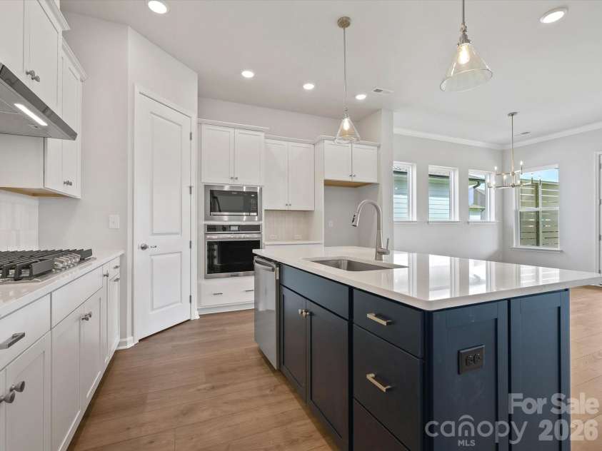 1015 Fen Lane, Waxhaw, NC 28173.  MLS# CAR4373698, YatesRealty ID 34356. 