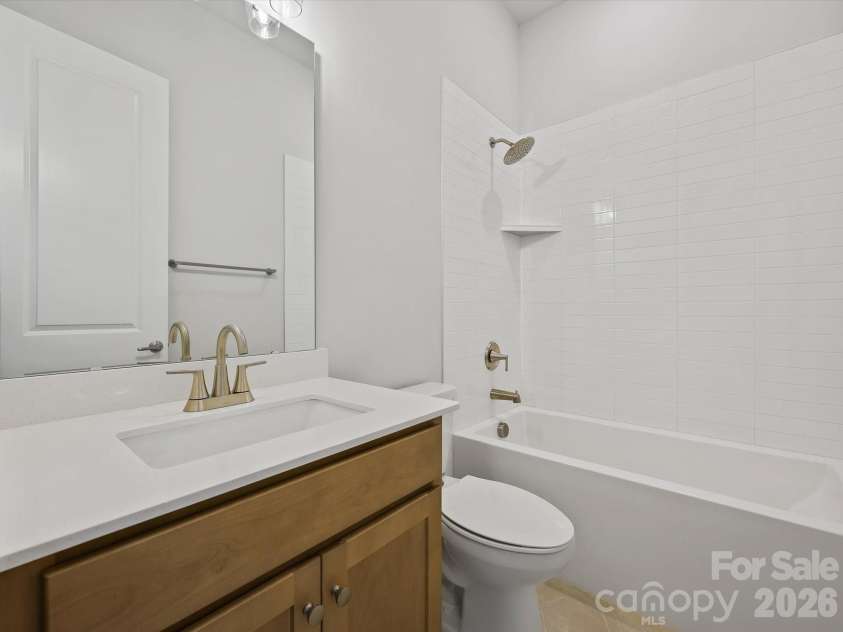 1015 Fen Lane, Waxhaw, NC 28173.  MLS# CAR4373698, YatesRealty ID 34356. 