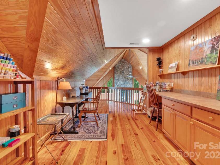 363 Lakeside Drive, Lake Toxaway, NC 28747.  MLS# CAR4292678, YatesRealty ID 34358. 