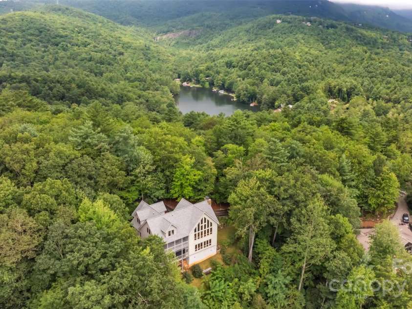 363 Lakeside Drive, Lake Toxaway, NC 28747.  MLS# CAR4292678, YatesRealty ID 34358. 