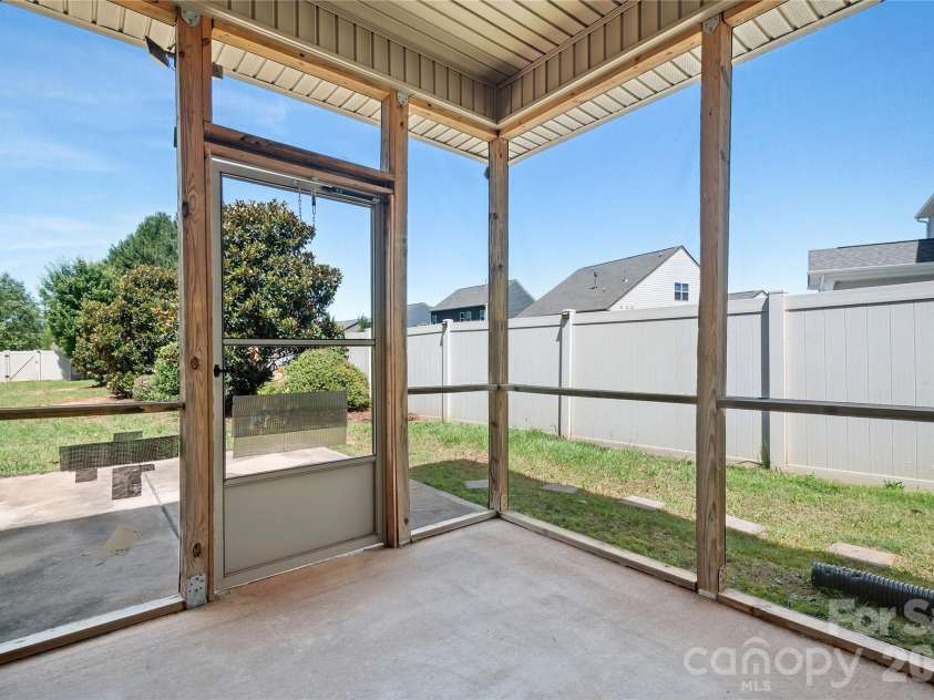 7271 Adirondack Drive, Denver, NC 28037.  MLS# CAR4392765, YatesRealty ID 34358. 