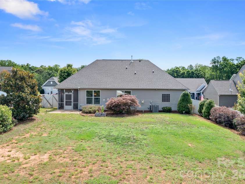 7271 Adirondack Drive, Denver, NC 28037.  MLS# CAR4392765, YatesRealty ID 34358. 